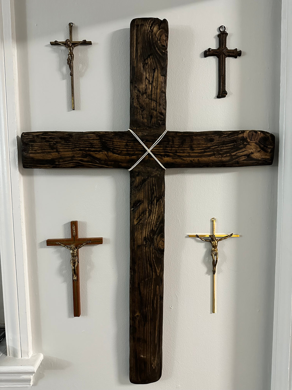 Custom made to order distressed 2x4 cross